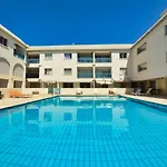 Apartamento Myhome Delux, 3 Bedroom With Pool