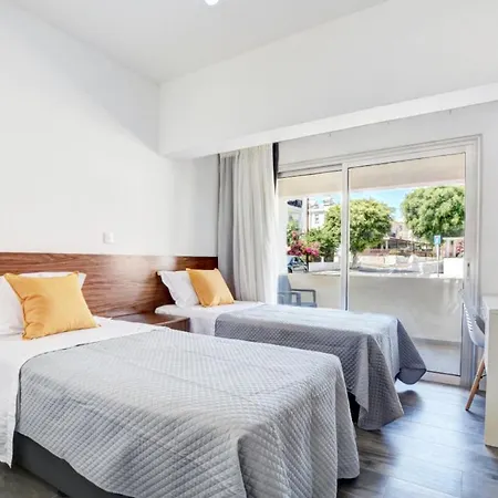 Myhome Delux, 3 Bedroom With Pool アパート *