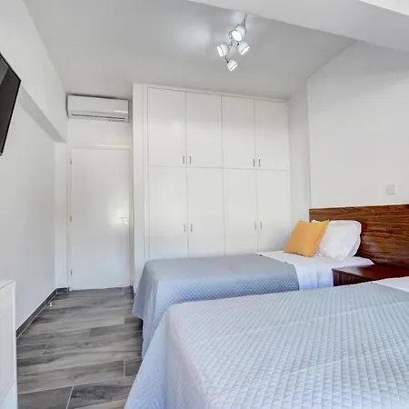 Myhome Delux, 3 Bedroom With Pool Appartement