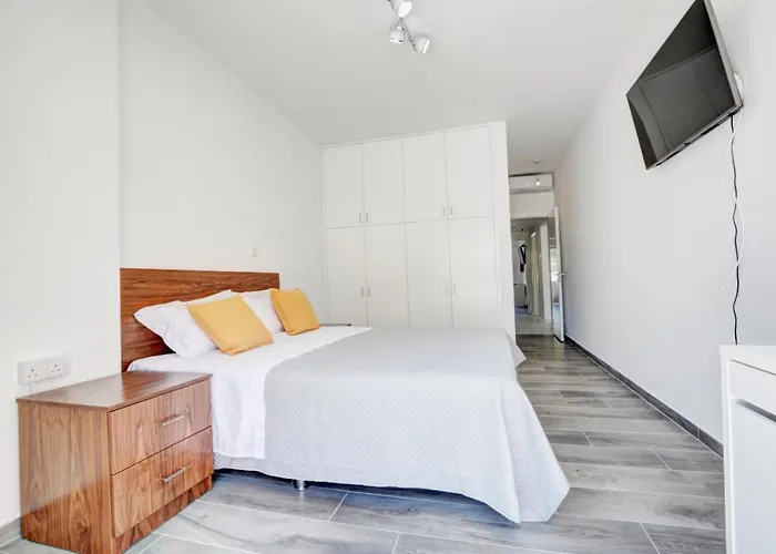 Апартаменты Myhome Delux, 3 Bedroom With Pool Айя-Напа