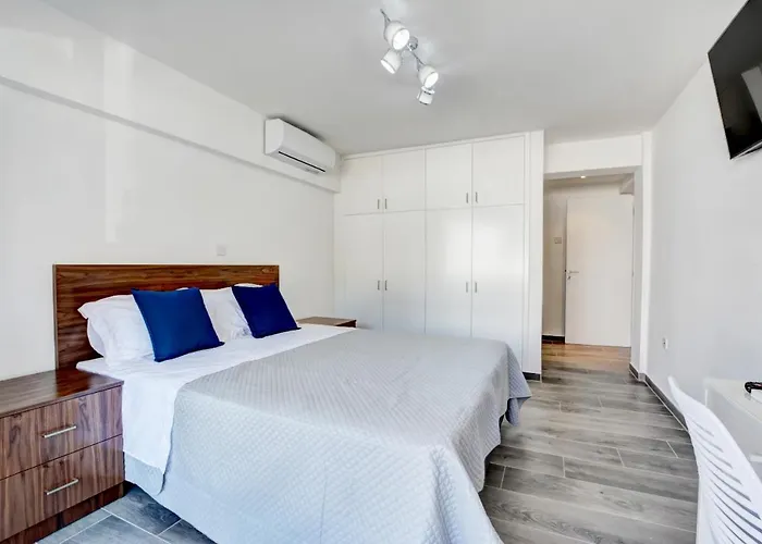 Myhome Delux, 3 Bedroom With Pool Апартаменты *