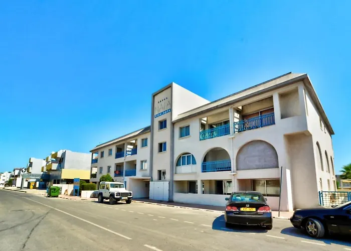 Myhome Delux, 3 Bedroom With Pool Апартаменты